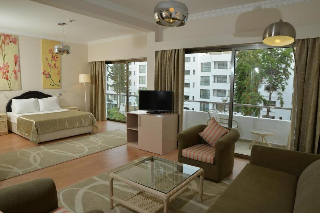 Jasmine Court Hotel Kyrenia  Pokoj fotografie